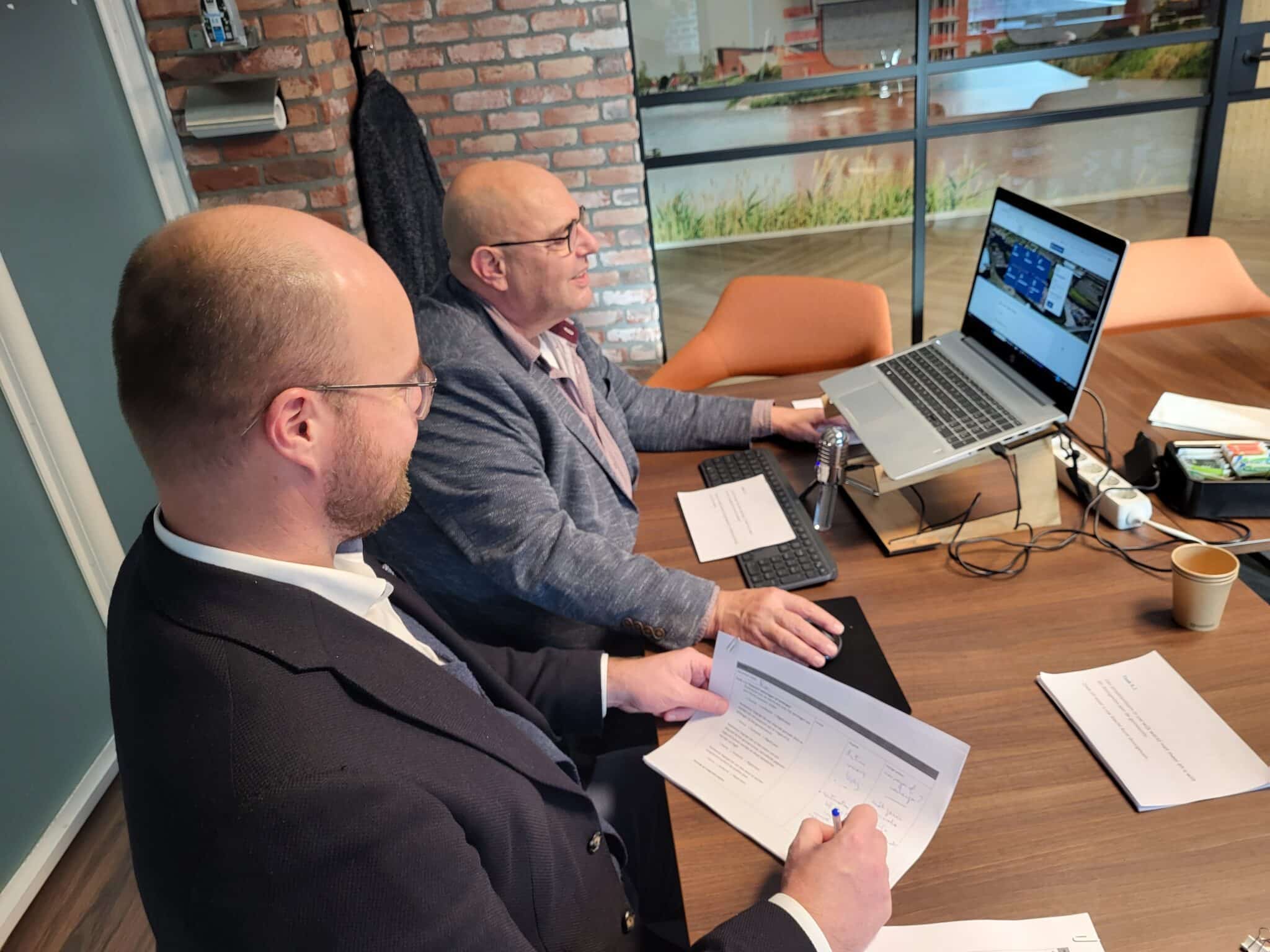 Pieter voert ux test uit bij gemeente Dijk en Waard